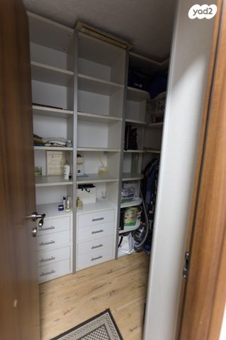 דופלקס, פתח תקווה, אשדוד