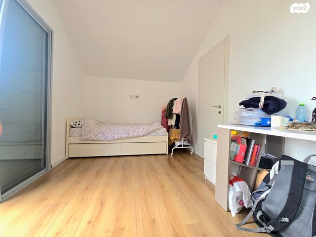 דופלקס, עוזי חיטמן 4, נווה זמר, רעננה