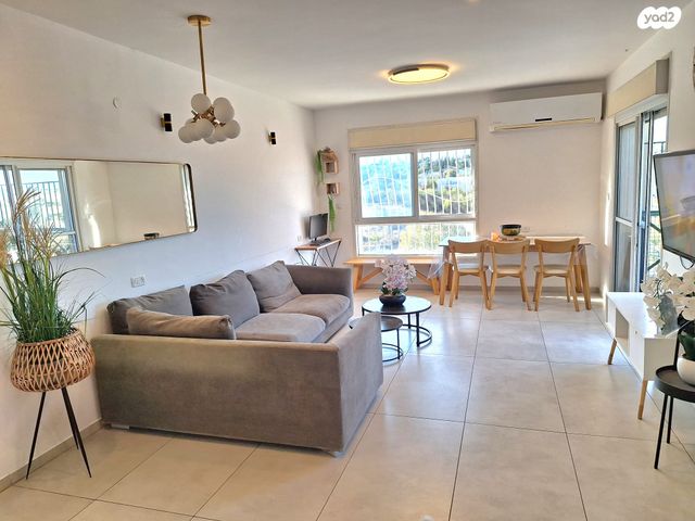 דופלקס, נחל זוהר, משואה, מודיעין מכבים רעות