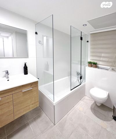 דירה, אור ים, אור עקיבא