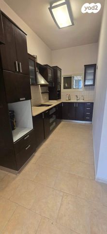 דירת גן, הגפן, המושבה הגרמנית, חיפה