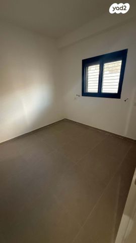 דירה, ארלוזורוב 73, עצמאות יוספטל, בת ים