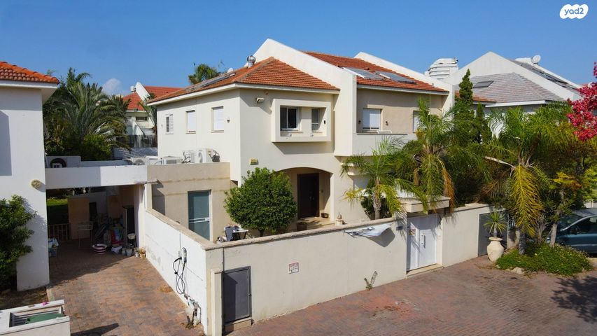 דו משפחתי, יקינטון 5, רמת פולג, נתניה