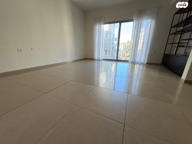 דירה, אנגל, לב תל אביב, לב העיר צפון, תל אביב יפו