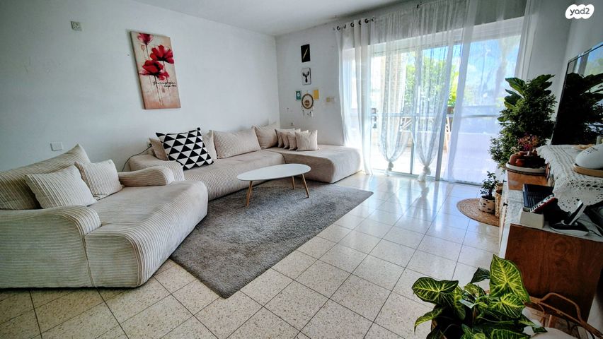 דירה, משה דיין, נווה סביון, אור יהודה