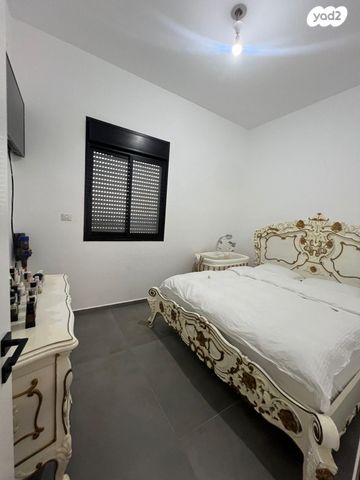 גג/ פנטהאוז, יהושוע אזולאי 8, נווה שרון / שער העיר, נתיבות