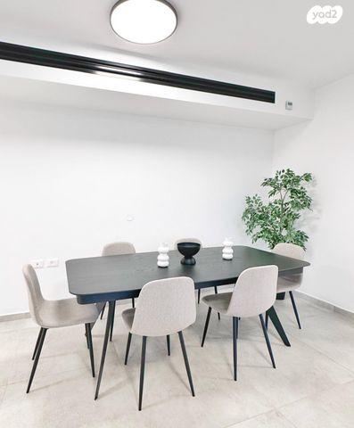 דירה, אור ים, אור עקיבא