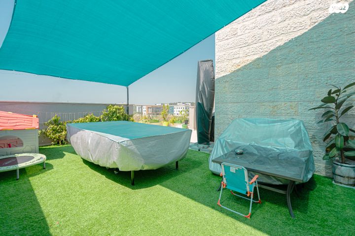 גג/ פנטהאוז, חריש