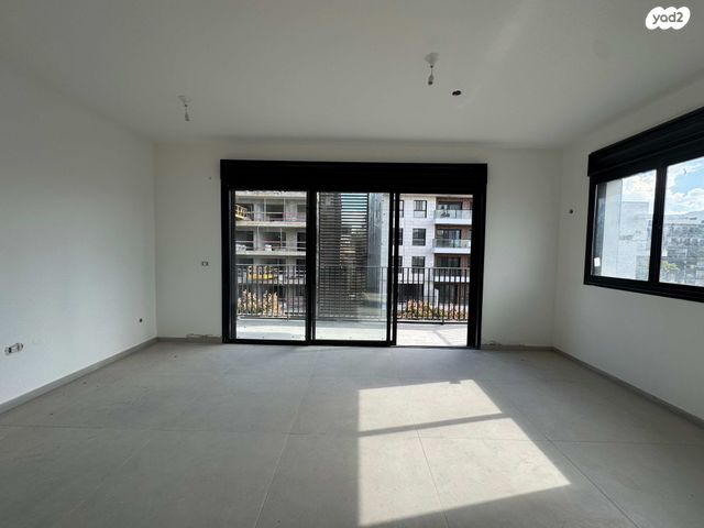 דירה, הדר, רמת השרון