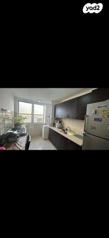 דירה, מגידו, קרית שרת מזרח, חולון