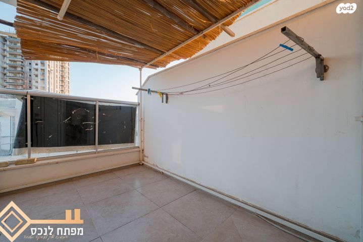 דירה, יובל, קרית מנחם בגין, נתיבות