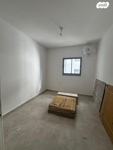 דירה, המעיין 13, ארלוזורוב, גבעתיים