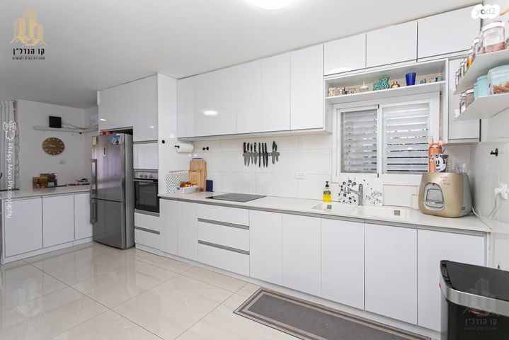 בית פרטי/ קוטג', אשל 9, מרכז העיר, סביניה, הוותיקה, קרית ביאליק