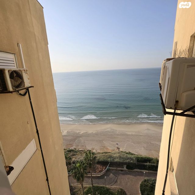 דירה, שדרות ניצה 5, צפון מערב מרכז העיר, נתניה