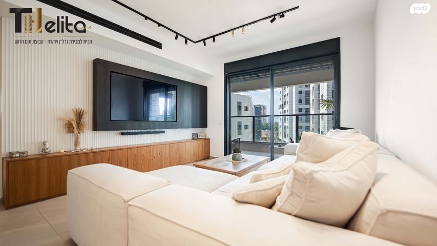 דירה, רועי קליין 6, קרית קריניצי, רמת גן