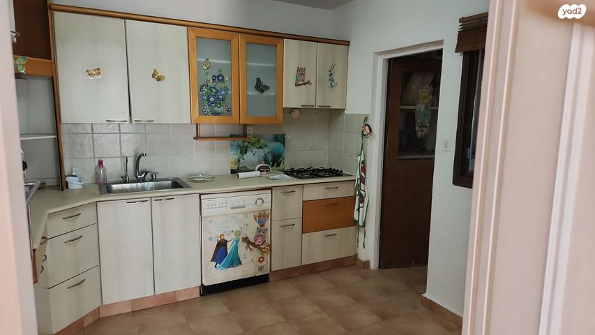 דירה, בנימין מינץ, פתח תקווה