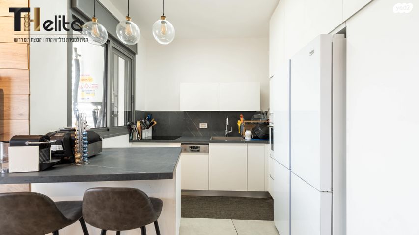 דירה, בלוך 23, בורוכוב, גבעתיים