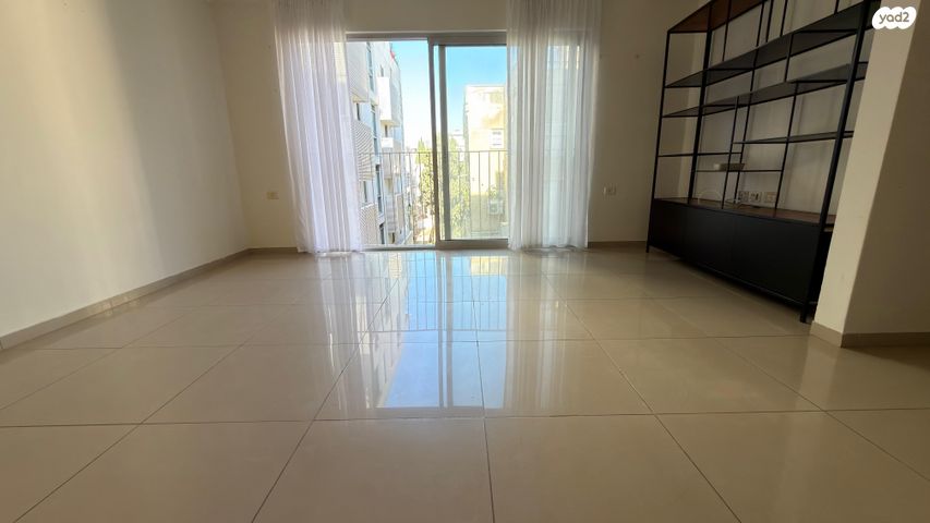 דירה, אנגל, לב תל אביב, לב העיר צפון, תל אביב יפו