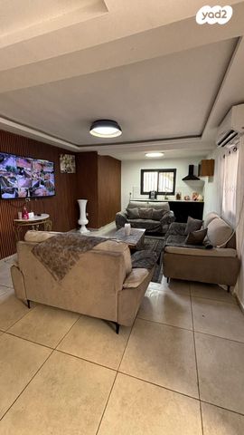 מגרשים, התקווה, ממשלתית, לוד