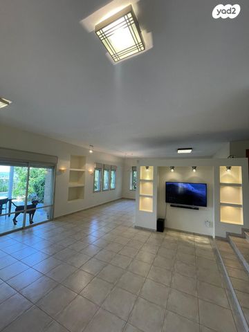 בית פרטי/ קוטג', גלבוע, נופית, נופית