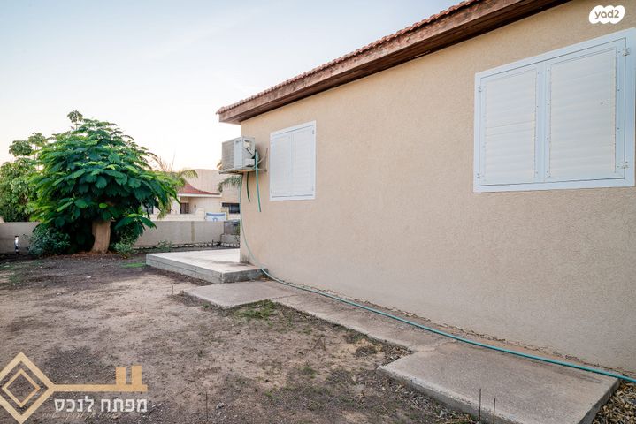 בית פרטי/ קוטג', מעגלים, מעגלים