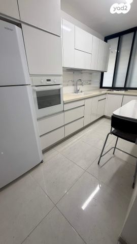 ארלוזורוב 73