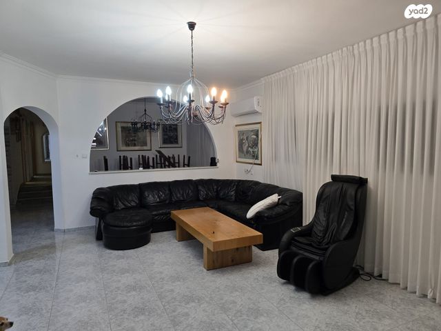 בית פרטי/ קוטג', אירוס הנגב, נווה נוי, באר שבע