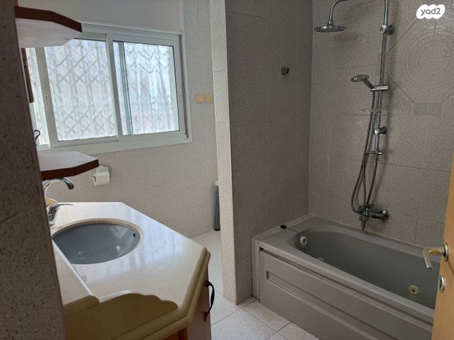 בית פרטי/ קוטג', עין שרה, נהריה