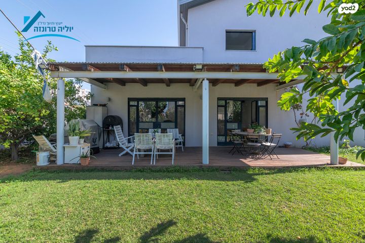 בית פרטי/ קוטג', אגוז, נווה אילן - אזרחי, יבנה