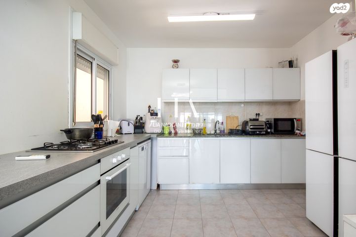 דופלקס, תש"ח, רובע הקריה, הסיטי, אשדוד