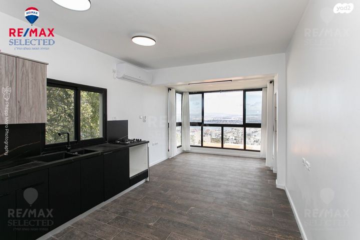 דירה, הנרייטה סולד, כרמל מרכזי - שד' קיש, חיפה