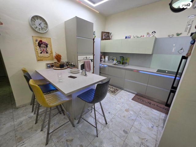 דירה, הפלוגות 50, קרית חיים מזרחית, חיפה