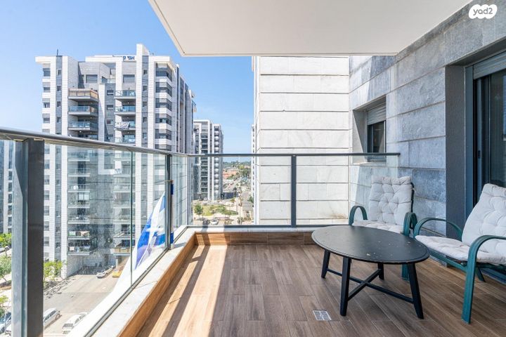 דירה, נווה אור, אור עקיבא