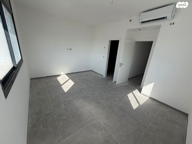 דירה, שדרות בן אב"י, נוף הטיילת, נתניה