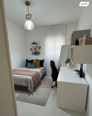 דירה, השר שפירא 21, בת ים