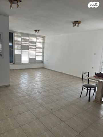 דירה, הצנחנים, צמרת גנים / עין גנים דרום, פתח תקווה