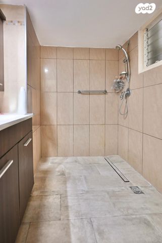 דירה, אליעזר בן יהודה, א' / צפון מזרח העיר, רחובות