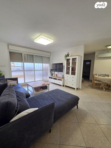 דירה, ישראל גלילי 17, רמות הרכס, באר שבע