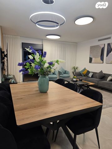 דירה, עמנואלה בן יעקב, מישור הנוף, ראשון לציון