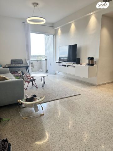 דירה, הרטום, משכנות זבולון, נתניה