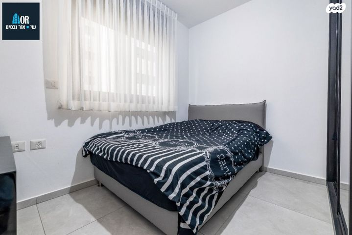 דירה, יעקב דורי, נאות שמיר, רמלה