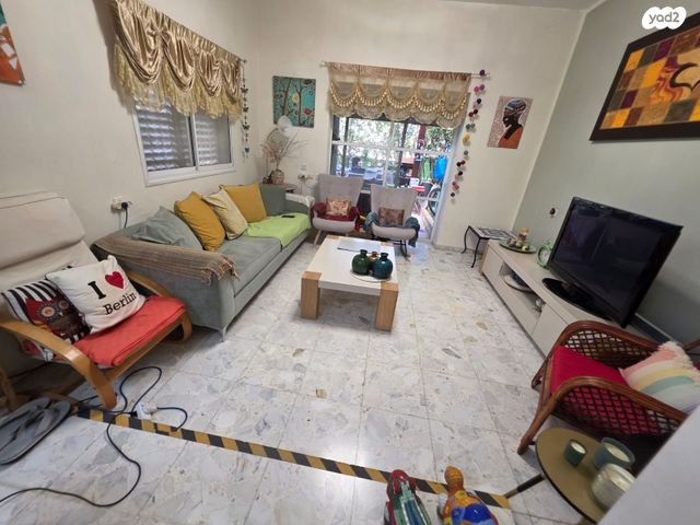 דירה, הפלוגות 50, קרית חיים מזרחית, חיפה