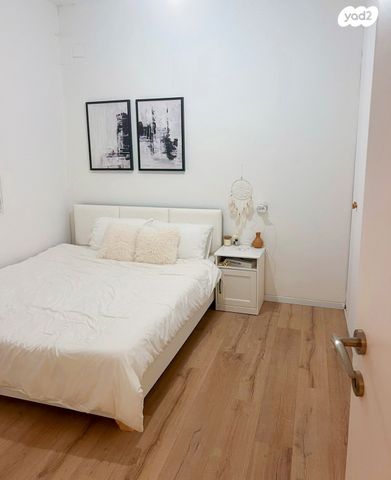 דירה, לוחמי סיני, רמת גן