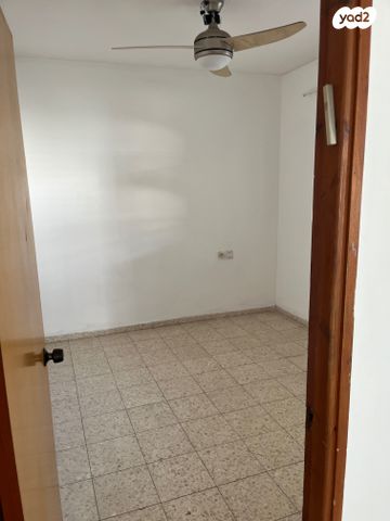 דירה, הצנחנים, צמרת גנים / עין גנים דרום, פתח תקווה