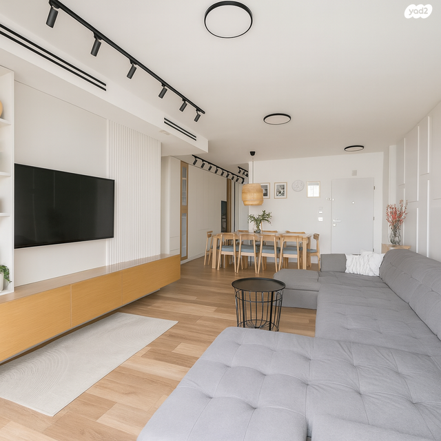 דירה, צור יצחק