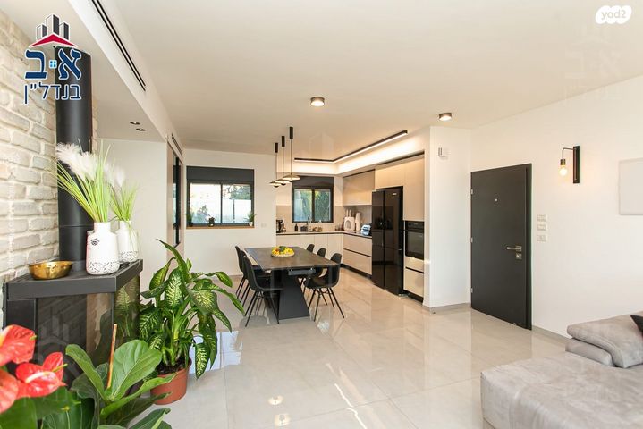 דירה, אלברט שווייצר, רמת אשכול, חיפה