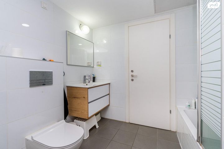 דירה, נווה אור, אור עקיבא