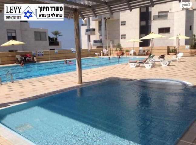 גג/ פנטהאוז, רובע י"ז, אשדוד