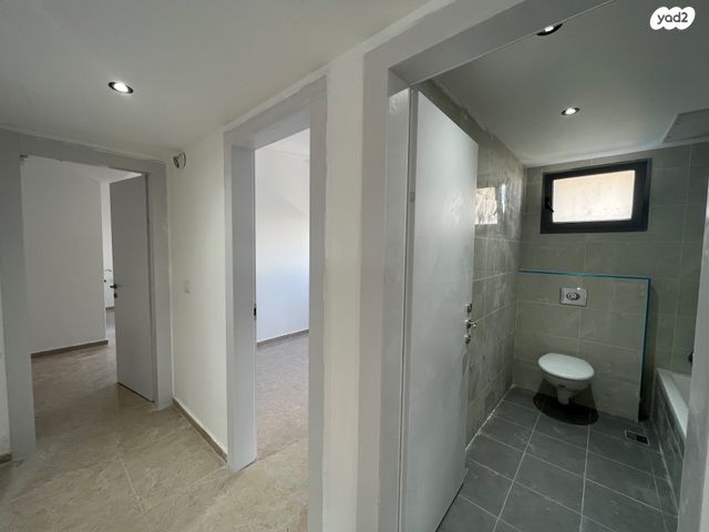 דירה, רחובות החדשה, רחובות