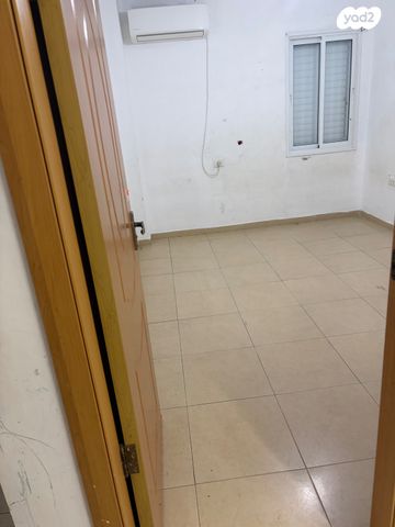 דירה, דב הוז 1, לוד